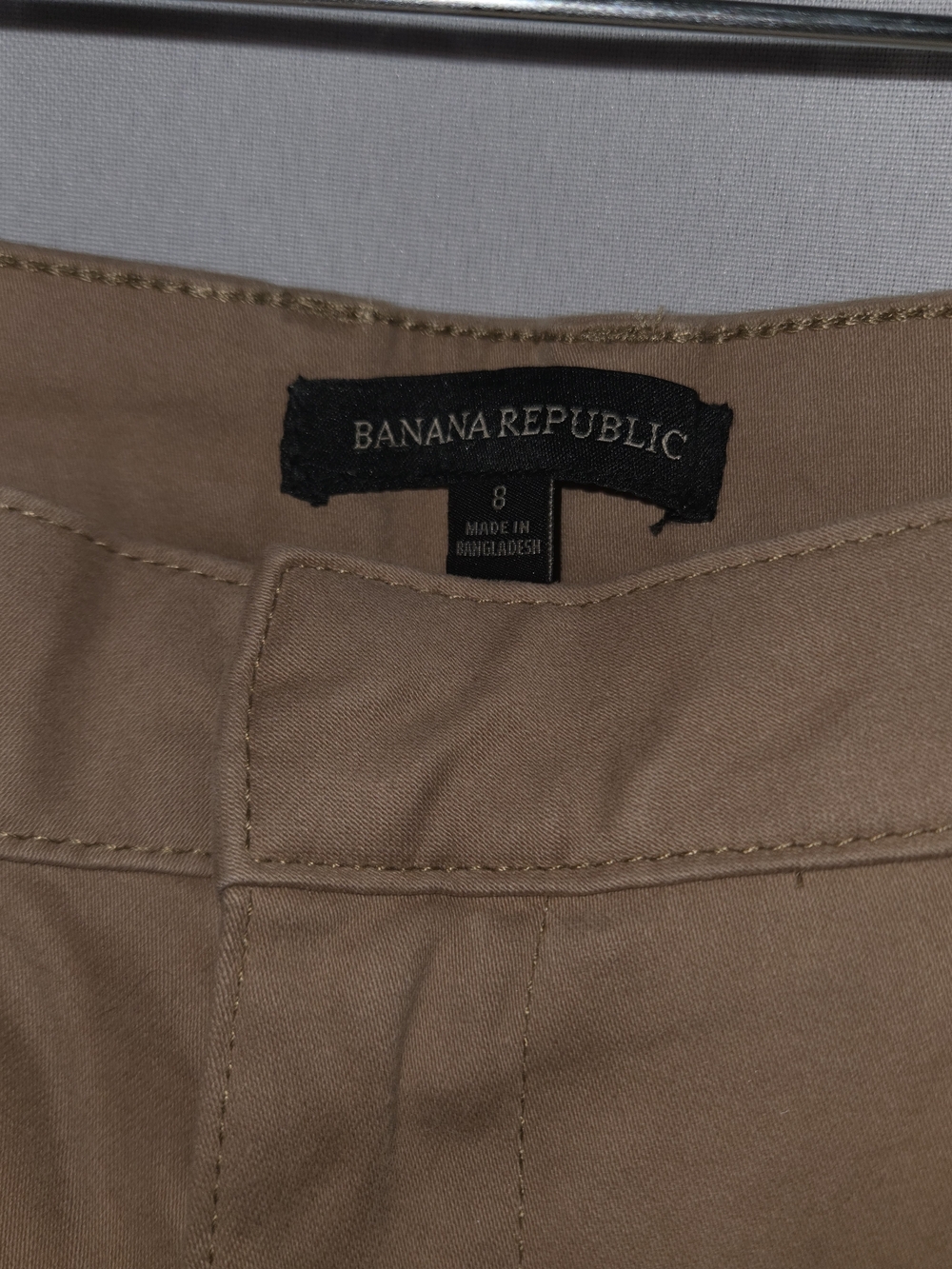 Banana Republic Khaki High-Rise Shorts - Picture 3 of 6